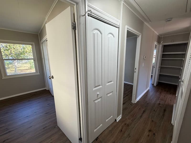 Huntsville House: 1831 Oakwood Avenue NE