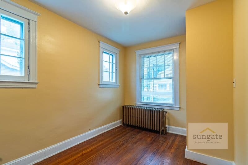 Baltimore Condo: 3218 Evergreen Ave