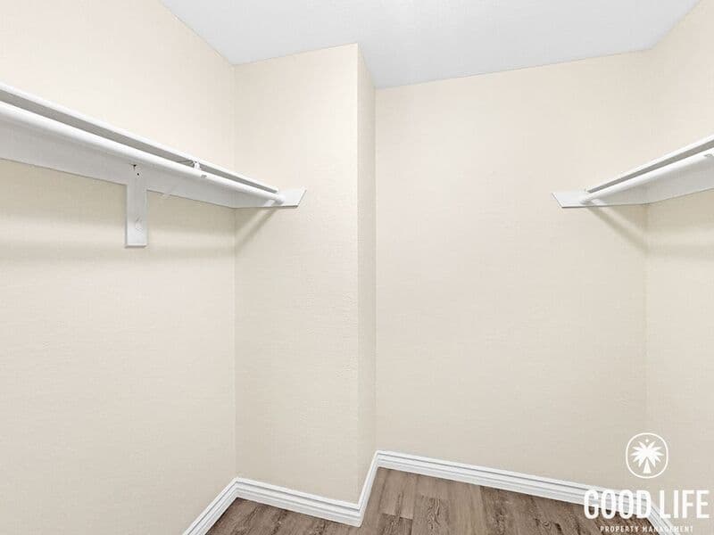 San Diego Condo: 1825 Bayview Heights Dr