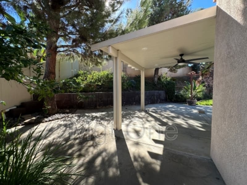 Corona House: 3491 Redport Drive