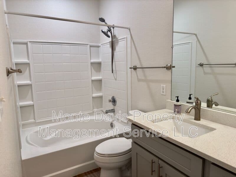 Cedar Park House: 2105 Sage Canyon Drive