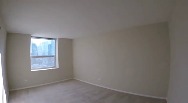 Chicago Condo: 500 N State St