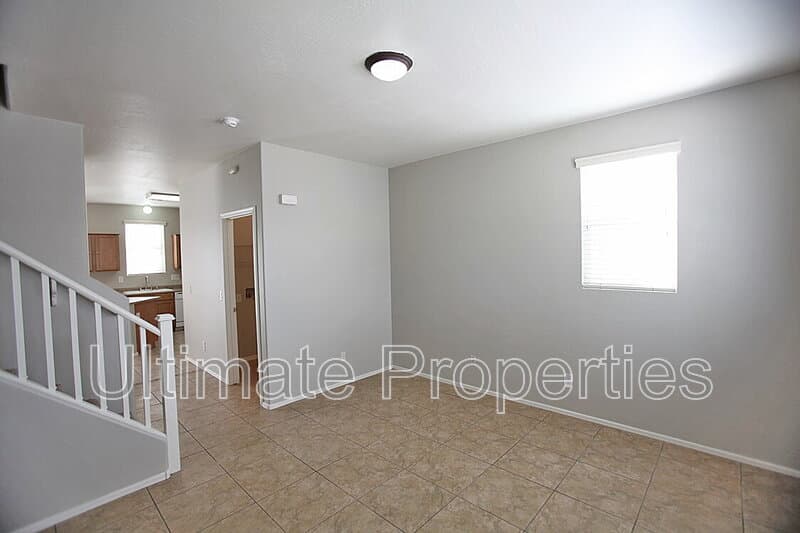 Phoenix House: 5313 W Albeniz Pl