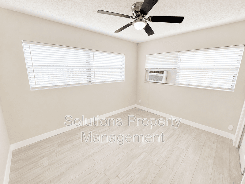 Indialantic Condo: 1606 S Miramar Ave