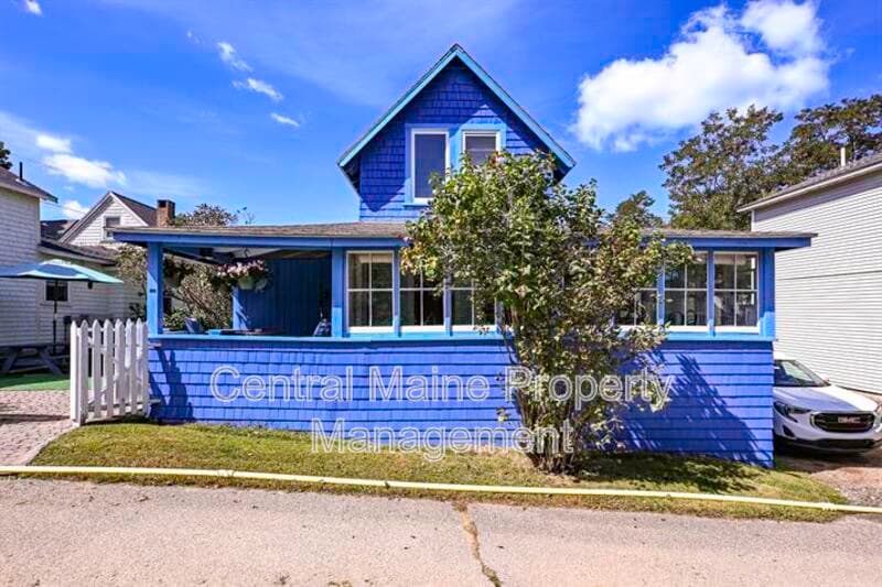 Old Orchard Beach House: 20 13th Street