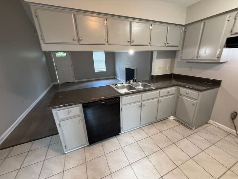 Horn Lake House: 5009 Nail Rd