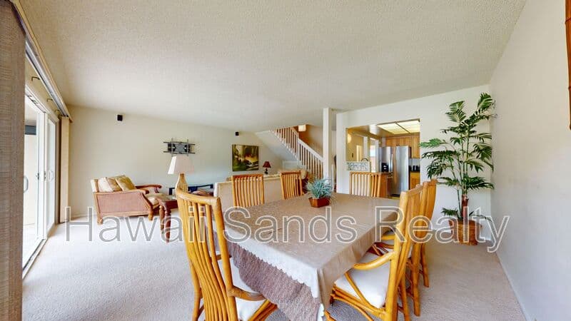 Honolulu House: 6248 Keokea Pl E-104