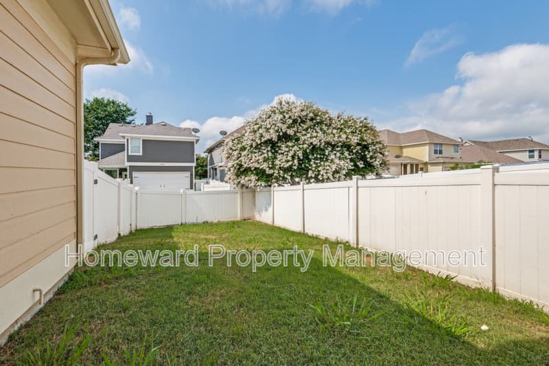 Aubrey House: 10256 Franklin Drive