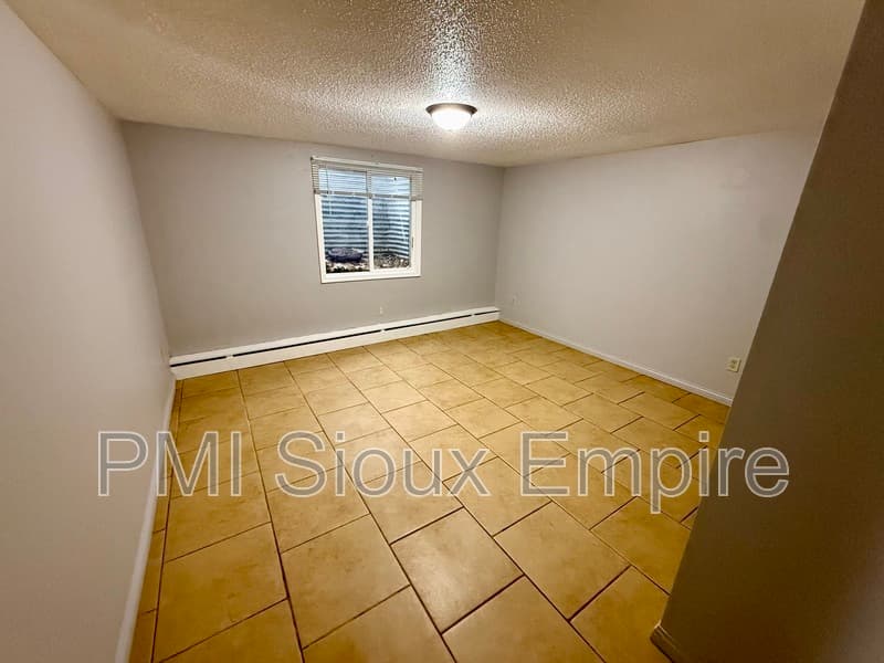 Sioux Falls Condo: 2600 S Duluth Ave