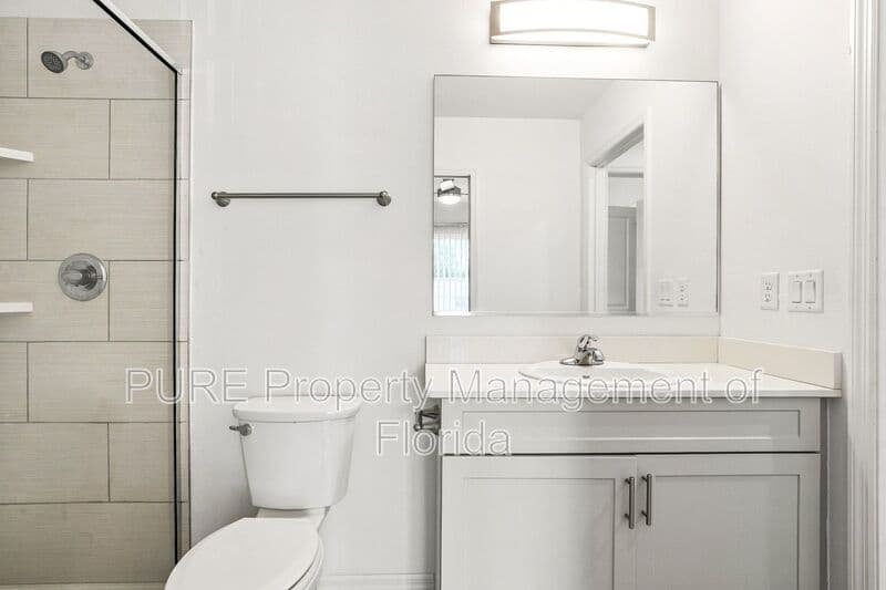 Ocala House: 318 NE 7 Terrace