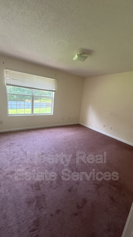 Hinesville Condo: 1100 Pineland Ave