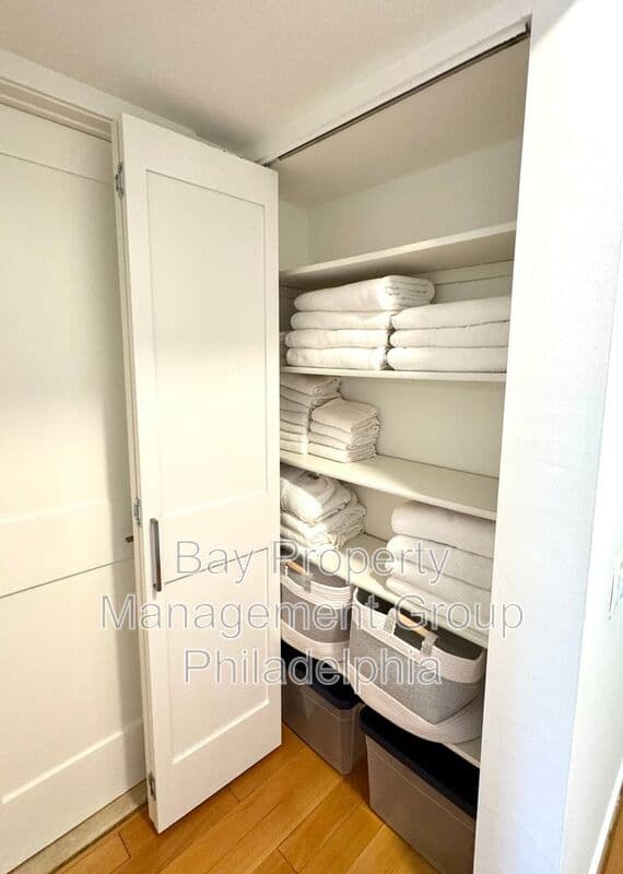 Philadelphia House: 834 N Newkirk St