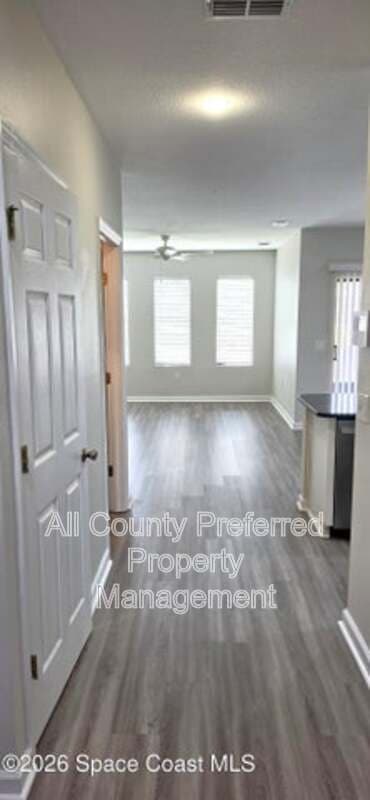 Rockledge Townhome: 1390 Lara Circle