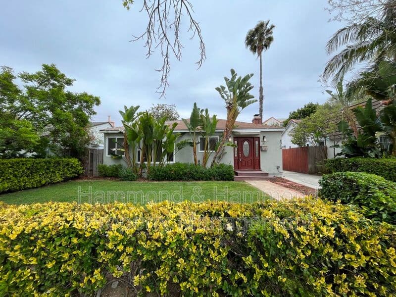 Sherman Oaks House: 4316 Greenbush Ave.