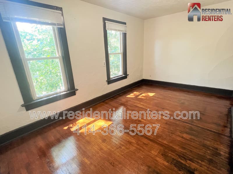 Milwaukee Condo: 3001 N 1st St
