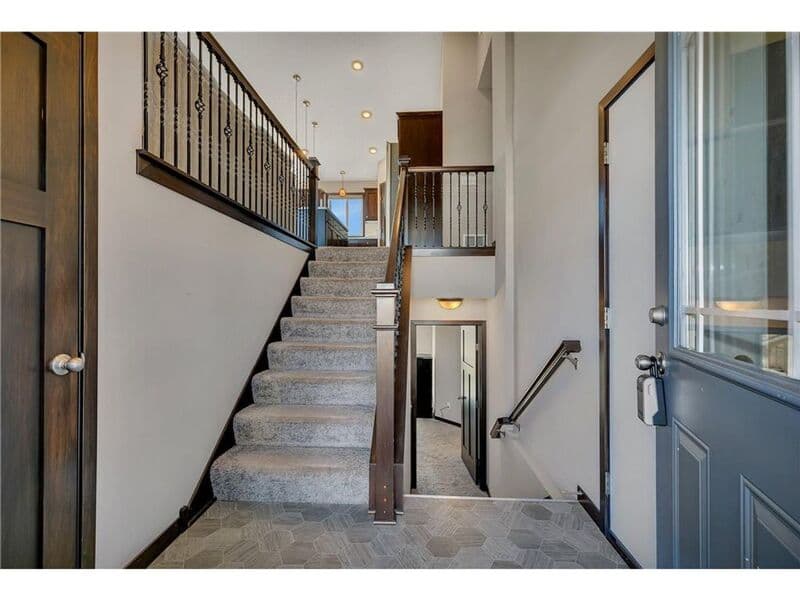 Big Lake House: 20053 Truman dr