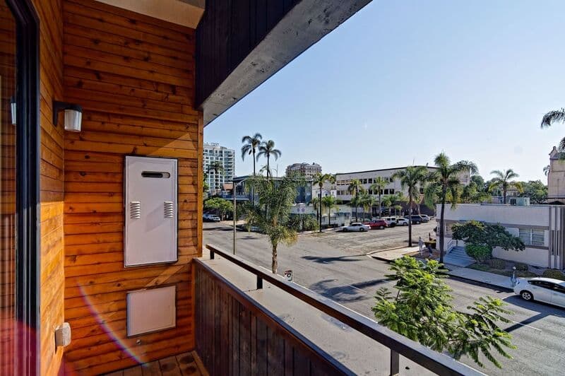 San Diego Apartment: 2870 Fourth Ave