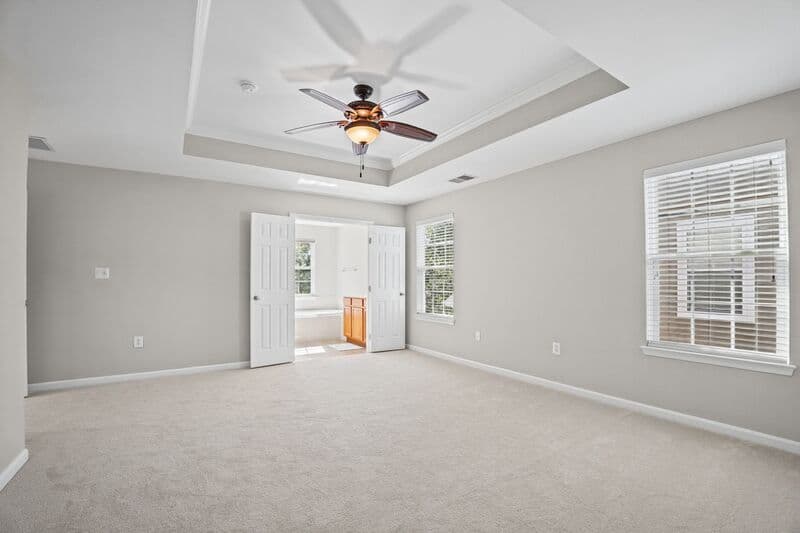 Fredericksburg House: 1100 Wright Court
