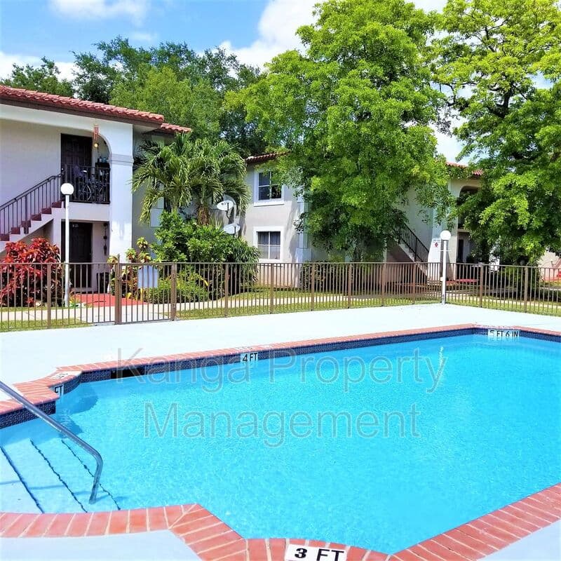 Coral Springs House: 11453 NW 35 St