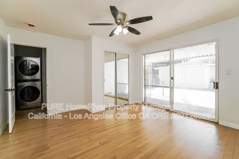 San Pedro House: 215 N. Western Ave