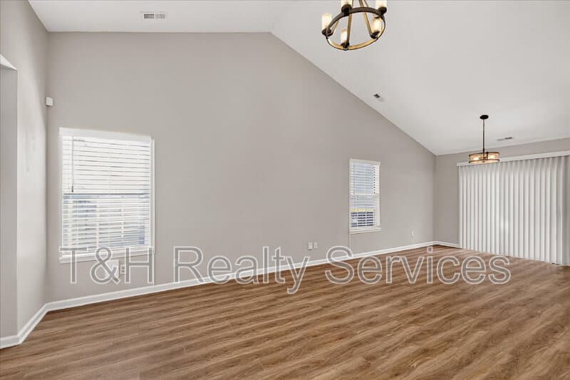 Fishers House: 9741 Roxbury Drive