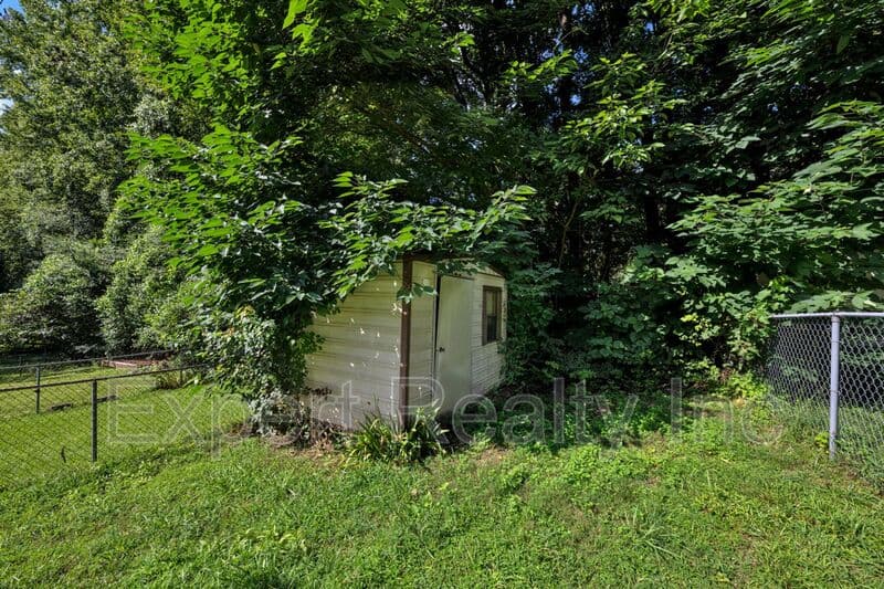 Birmingham House: 2346 Grayson Valley Circle