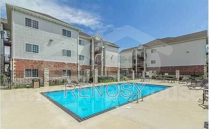 West Des Moines House: 6255 Beechtree Dr