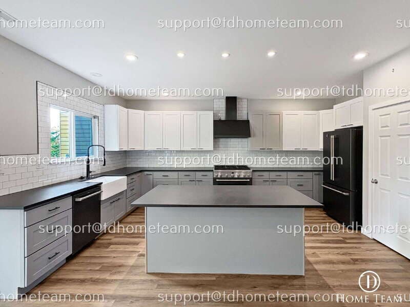 Kent House: 23806 118th Pl SE