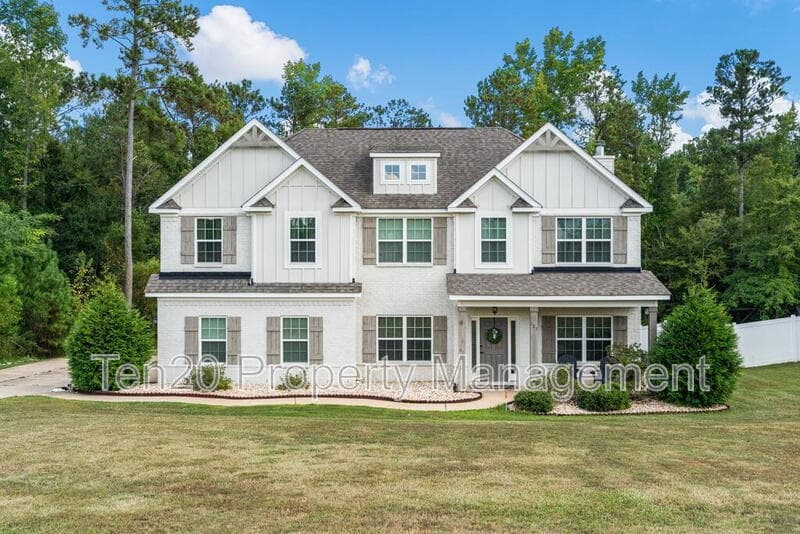 Fortson House: 121 Hart Preserve Drive
