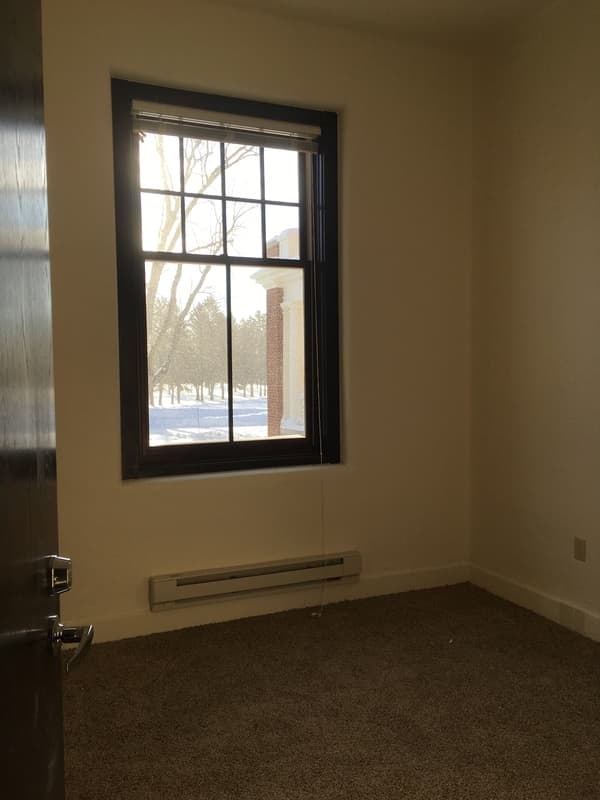 Fergus Falls Condo: 1447 Patterson Loop - 102