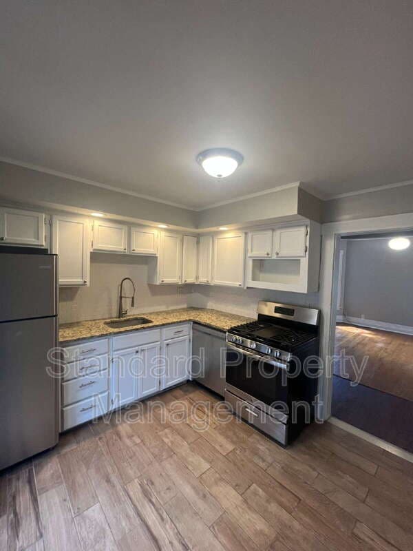 Rochester Condo: 30 Rundel Park (Apt 2)