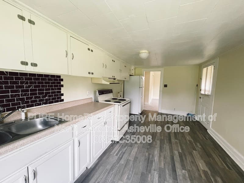 Old Fort House: 41 Mtn View Annex