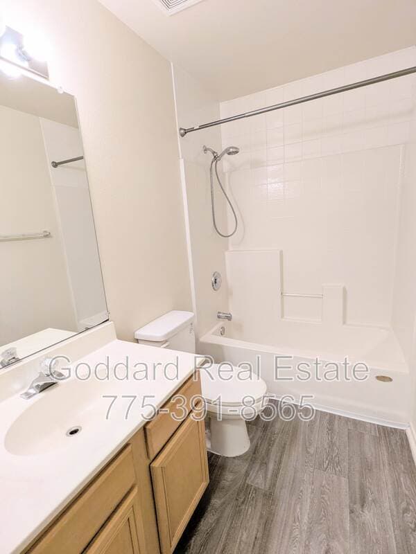 Reno House: 2900 Castle Sage Ct.