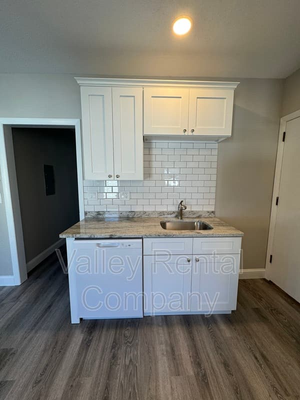 Northampton Condo: 18 Orchard Street - 2