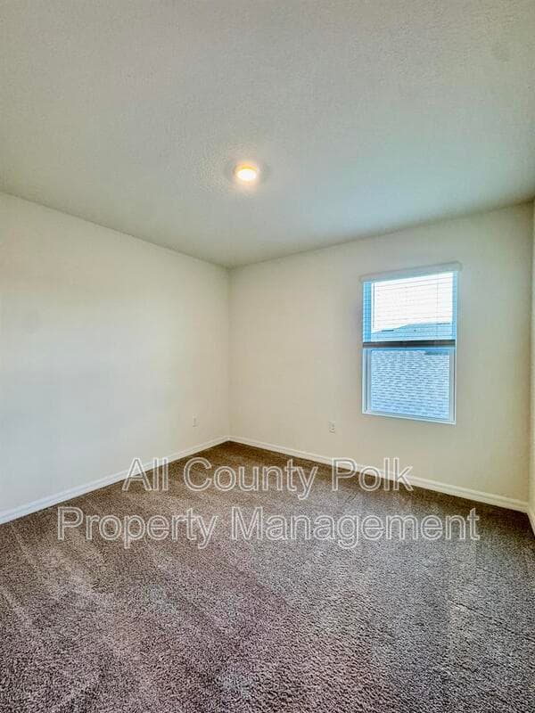 Winter Haven House: 4924 Kaia Ave