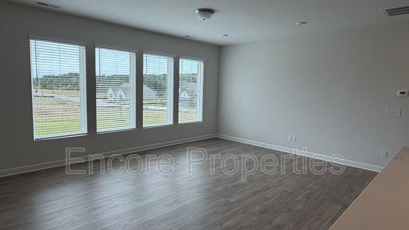 Fuquay-Varina House: 28 Reflection Parkway