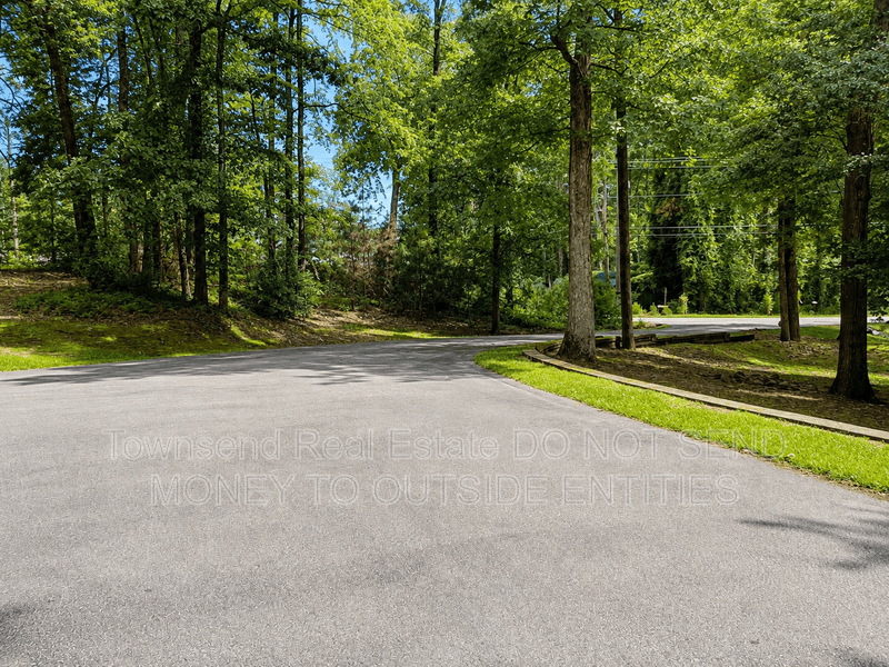 Fayetteville House: 3316 Cliffdale Rd.