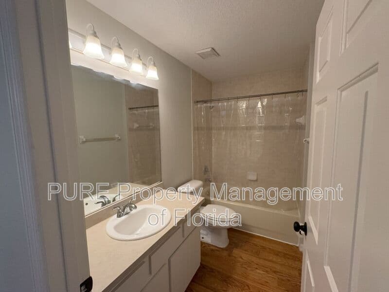 Ocala House: 53 Pecan Run Dr