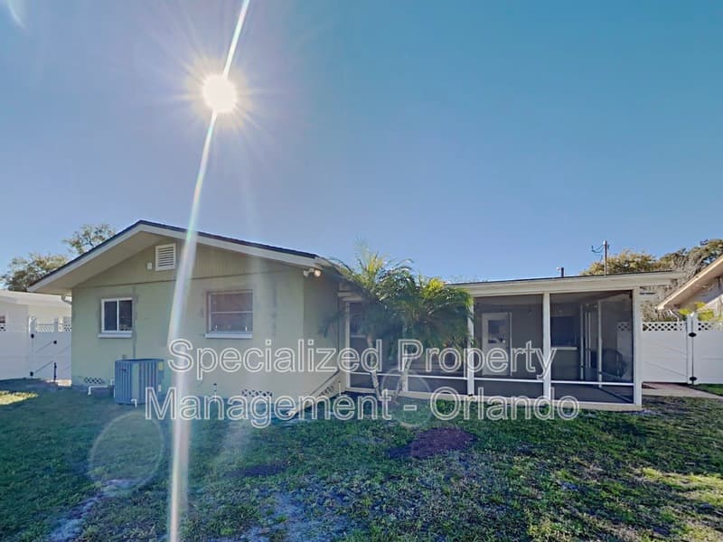 Winter Park House: 850 N Phelps Ave