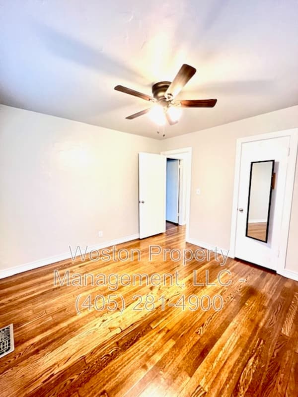 Oklahoma City House: 2725 Northwest 64th Street