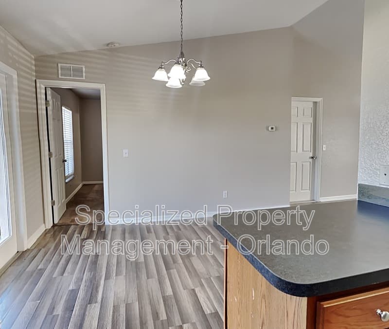 Winter Haven House: 247 Lake Eloise Pointe Blvd