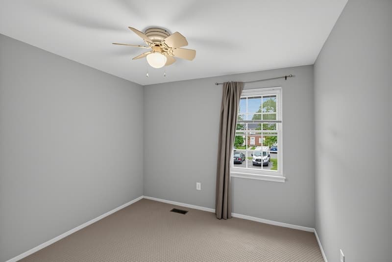 Parkville Condo: 139 East Orange Court
