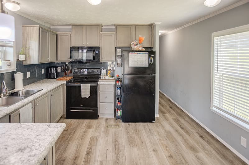 Glen Carbon Condo: 26 Coachlight Trailer Park