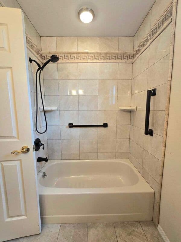 Lakeland Condo: 1880 N Crystal Lake Dr