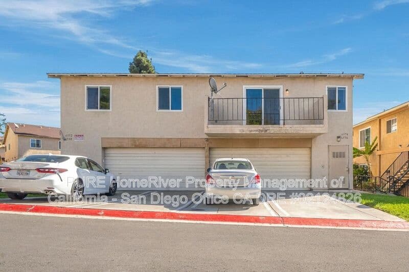 San Diego House: 6554 Pinecone Ln