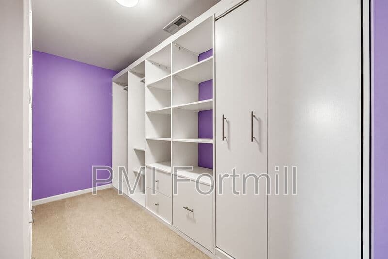 Fort Mill House: 1080 Crescent Moon Dr
