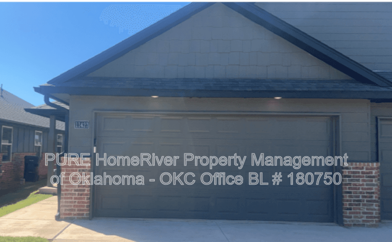 Oklahoma City Condo: 11421 University Dr