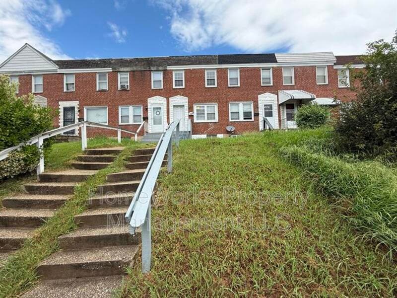 BALTIMORE Townhome: 3844 ELMLEY AVE