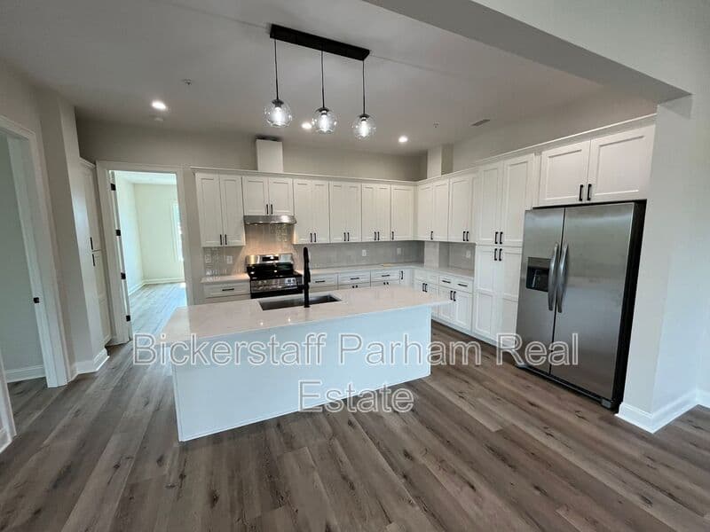 Columbus Condo: 6801 River Rd Building I