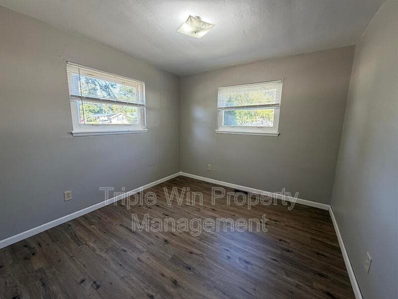 Hazlewood House: 8314 Richwood Ln.